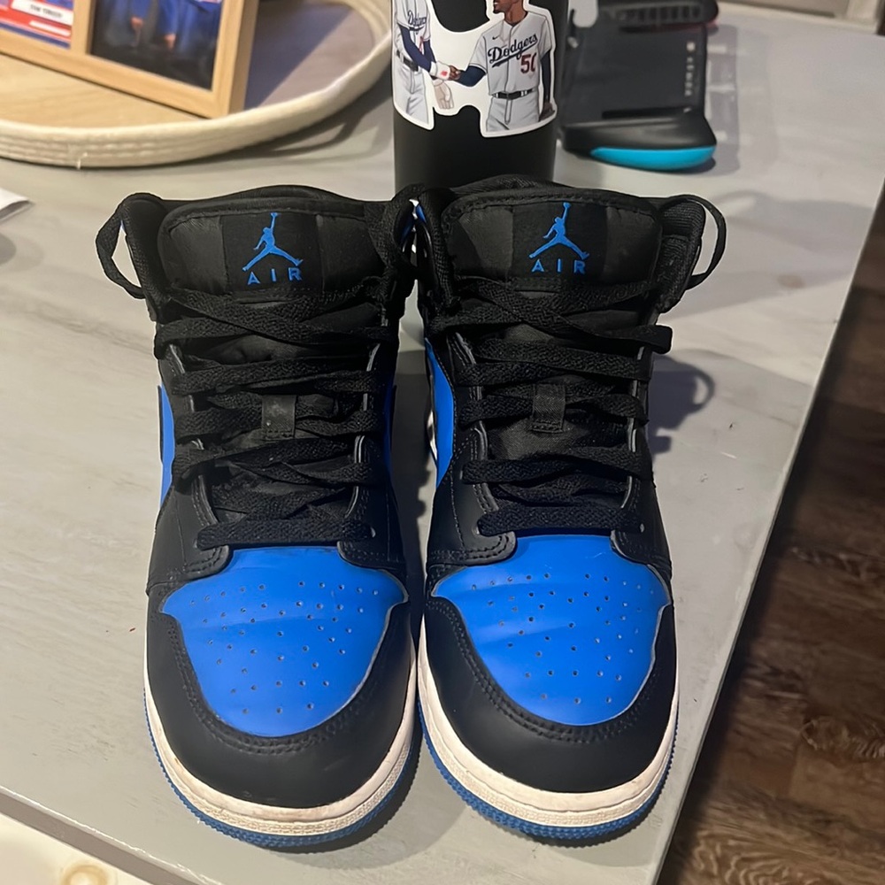 Black and Royal Blue Nike Air Jordan - size 7Y or 8.5W